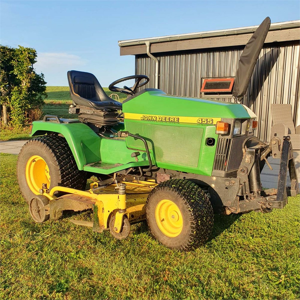 John Deere 455 - Газонокосилка: фото 2 John Deere 455 - Газонокосилка: фото 2