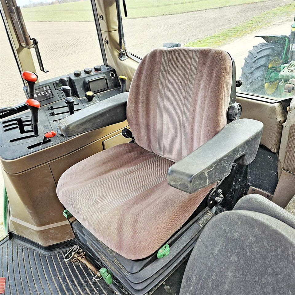 John Deere 6900 в лизинг John Deere 6900: фото 9