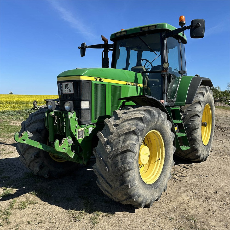 John Deere 7810 - Трактор: фото 2 John Deere 7810 - Трактор: фото 2