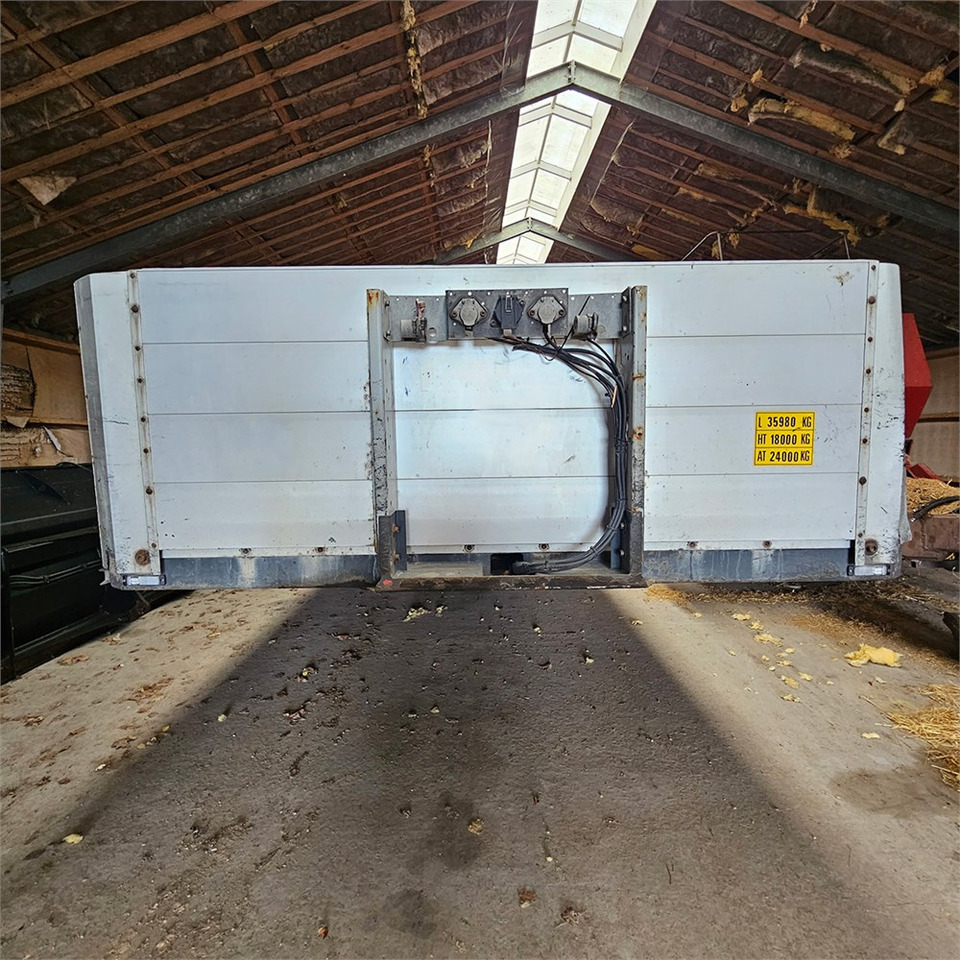 Полуприцеп бортовой/ Платформа Kel-Berg S40b3: фото 6