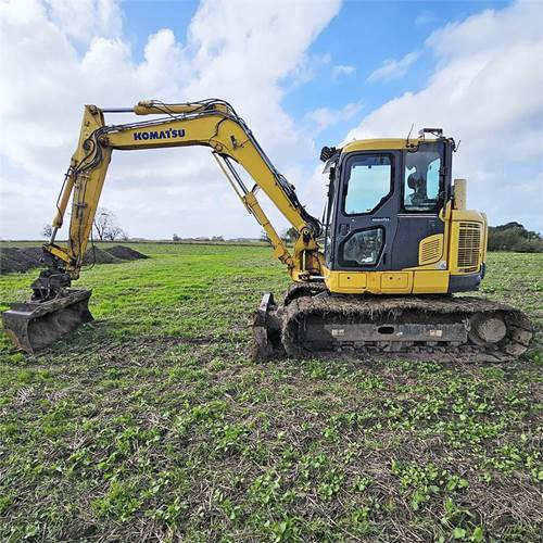 Komatsu FC118 MR-8 - Гусеничный экскаватор: фото 1 Komatsu FC118 MR-8 - Гусеничный экскаватор: фото 1