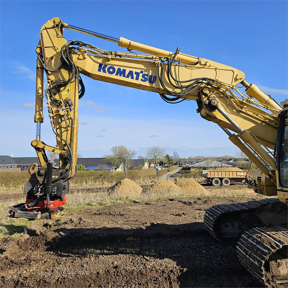 Komatsu PC210 - Гусеничный экскаватор: фото 4 Komatsu PC210 - Гусеничный экскаватор: фото 4
