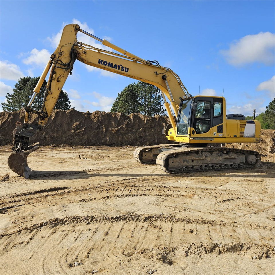 Komatsu PC240 LC-8 - Гусеничный экскаватор: фото 1 Komatsu PC240 LC-8 - Гусеничный экскаватор: фото 1