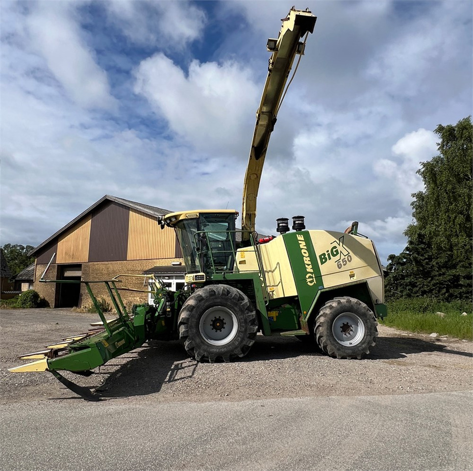 Krone BIG X 650 - Кормоуборочный комбайн: фото 4 Krone BIG X 650 - Кормоуборочный комбайн: фото 4