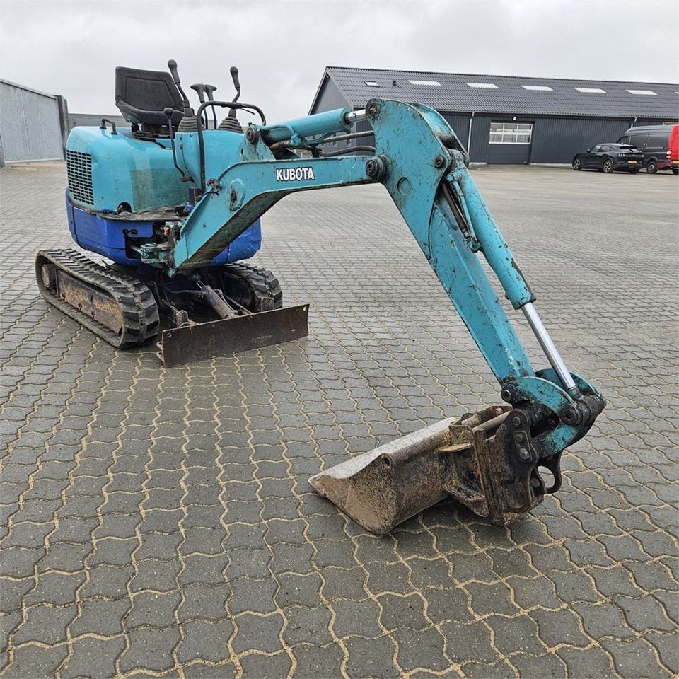 Kubota U-10 - Мини-экскаватор: фото 3 Kubota U-10 - Мини-экскаватор: фото 3