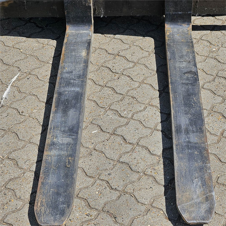 Вилочный погрузчик Linde H40D-04: фото 18