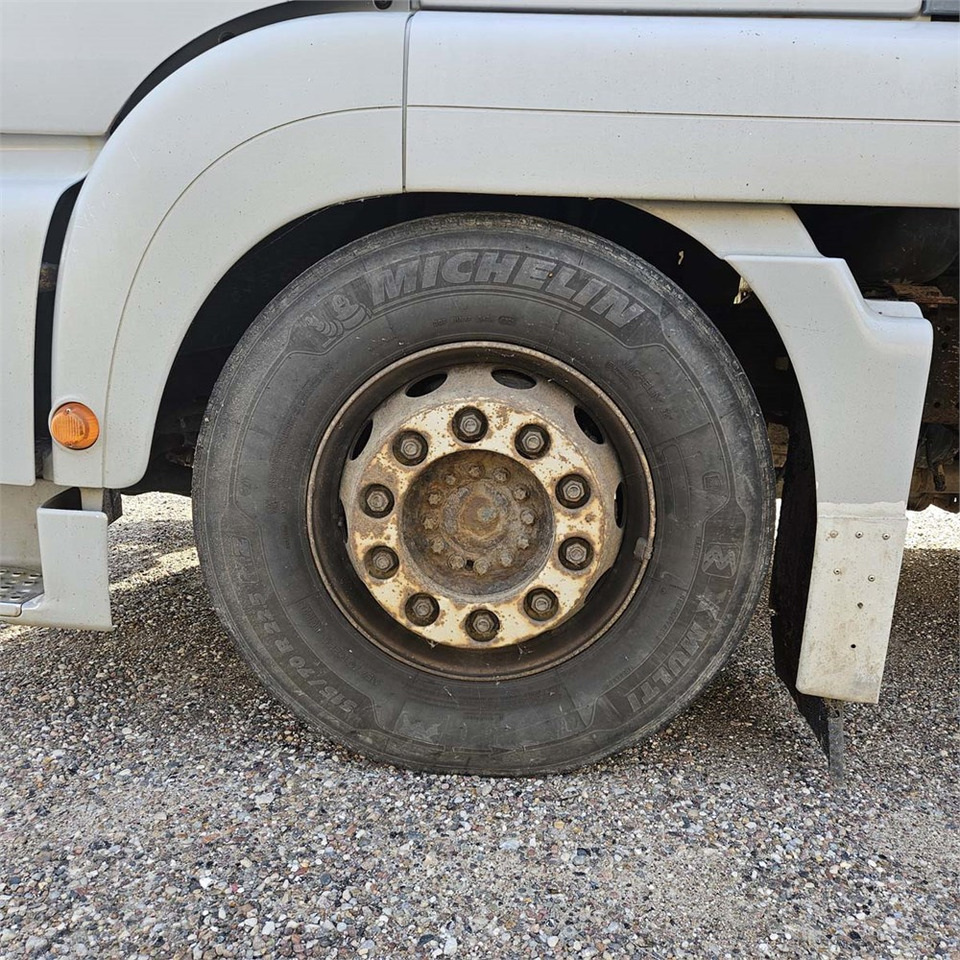 Грузовик с закрытым кузовом MAN Tg a 26.350: фото 31 Грузовик с закрытым кузовом MAN Tg a 26.350: фото 31