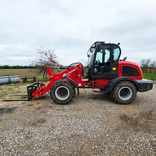 Max Loader 825 - Колёсный погрузчик: фото 1 Max Loader 825 - Колёсный погрузчик: фото 1