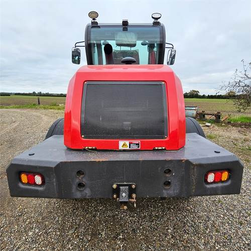 Max Loader 825 - Колёсный погрузчик: фото 4 Max Loader 825 - Колёсный погрузчик: фото 4