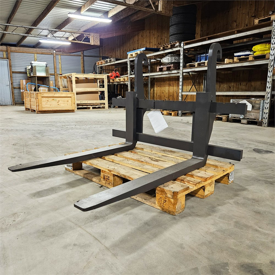 Mecalac 2.500 kg - Вилы: фото 1 Mecalac 2.500 kg - Вилы: фото 1