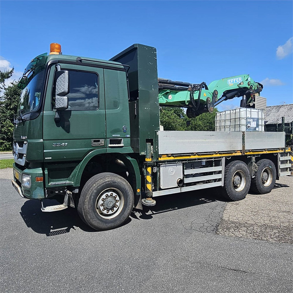 Mercedes Actros 3341 A BlueTec 5 - Грузовик бортовой/ Платформа, Автоманипулятор: фото 1 Mercedes Actros 3341 A BlueTec 5 - Грузовик бортовой/ Платформа, Автоманипулятор: фото 1