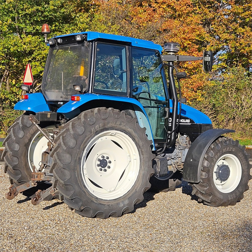 Трактор New Holland TS 100: фото 8 Трактор New Holland TS 100: фото 8