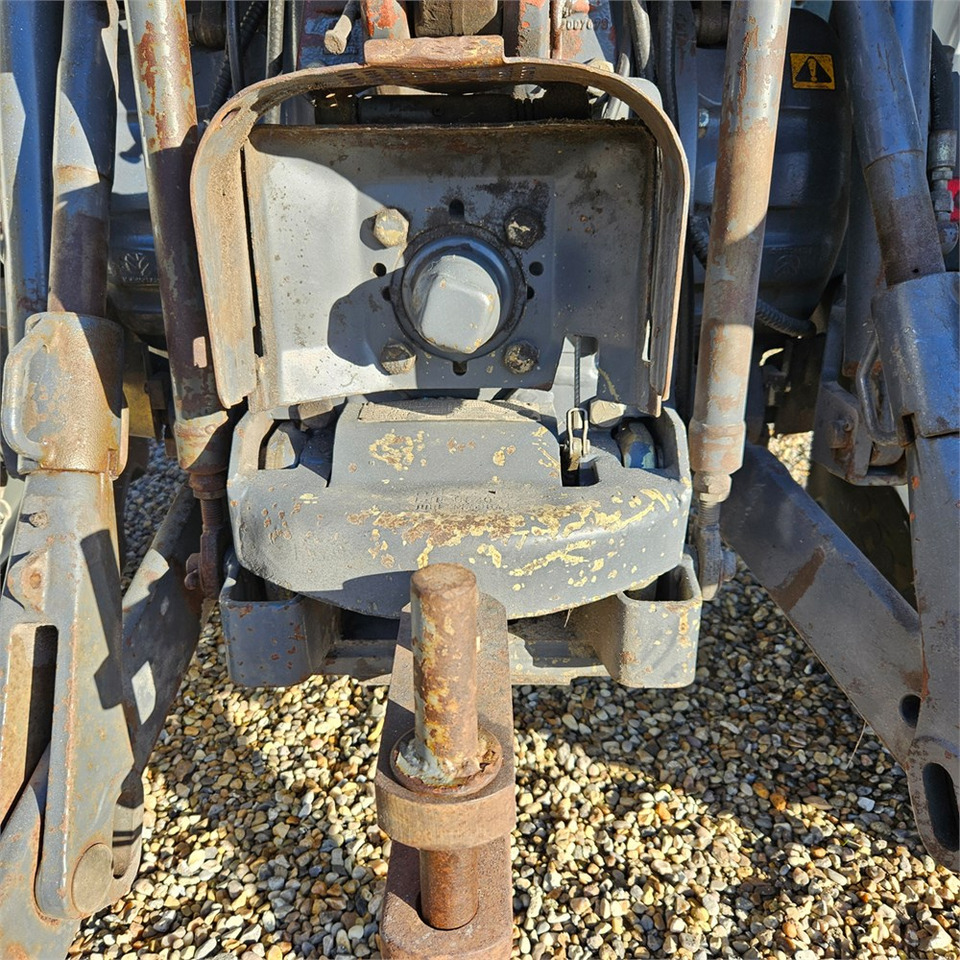 Трактор New Holland TS 100: фото 29 Трактор New Holland TS 100: фото 29