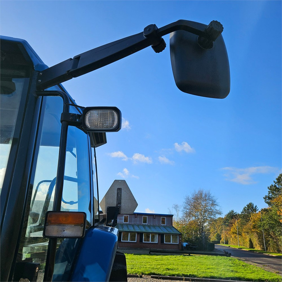 Трактор New Holland TS 100: фото 39 Трактор New Holland TS 100: фото 39