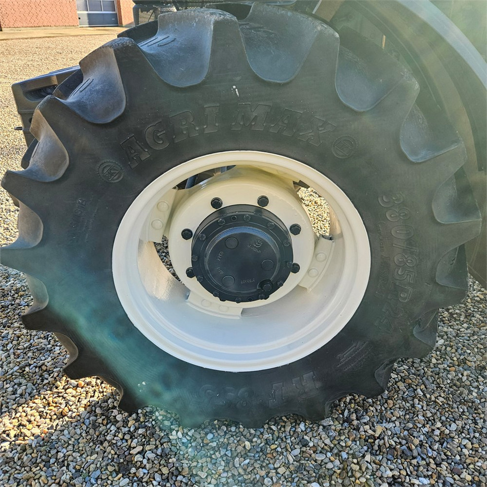 Трактор New Holland TS 100: фото 49 Трактор New Holland TS 100: фото 49