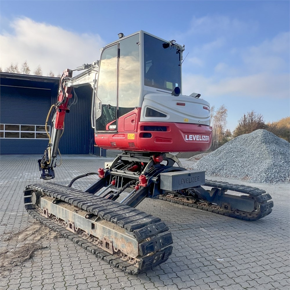 Мини-экскаватор Takeuchi TB260 Levelizer: фото 7 Мини-экскаватор Takeuchi TB260 Levelizer: фото 7