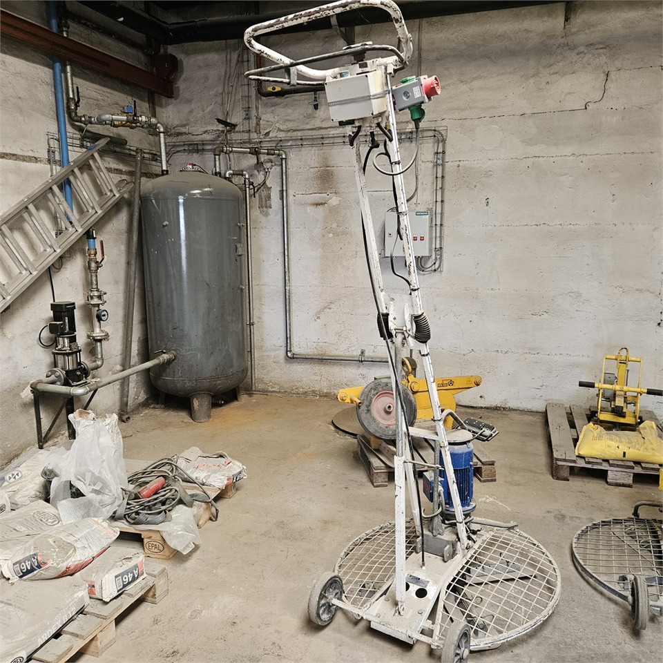 Tremix G Combi E - Затирочная машина по бетону: фото 5 Tremix G Combi E - Затирочная машина по бетону: фото 5