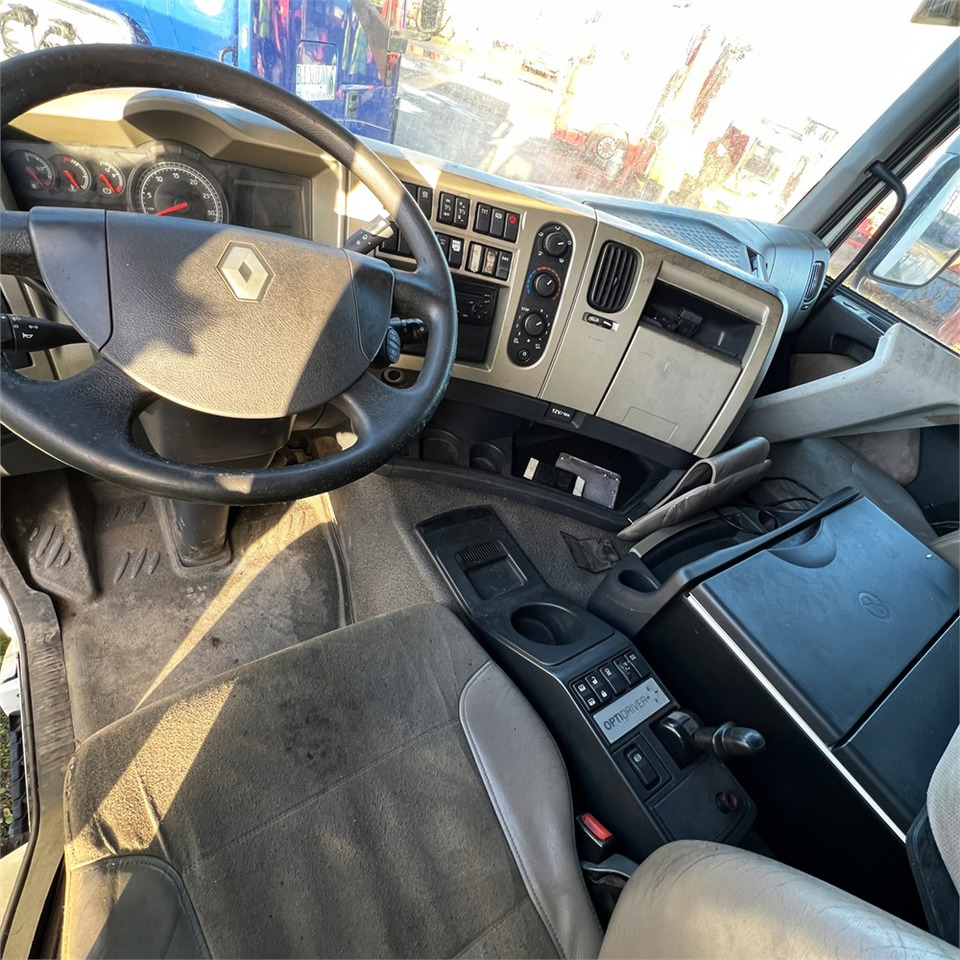 Тягач Renault 440 DXI Gigant: фото 15