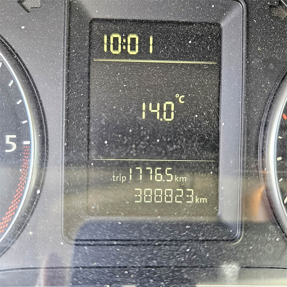 Легковой фургон VW Caddy 1,6 TDI BMT 102 HK: фото 17