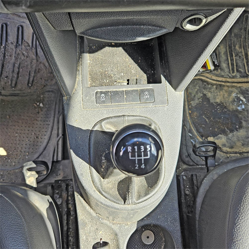 Легковой фургон VW Caddy 1,6 TDI BMT 102 HK: фото 21