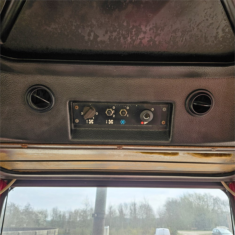 Трактор Volvo 2654: фото 21
