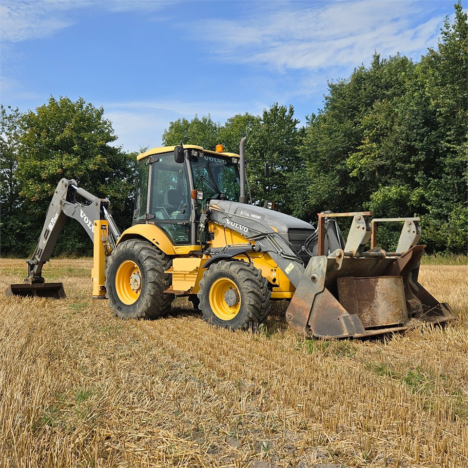 Экскаватор-погрузчик Volvo BL71 Plus: фото 9 Экскаватор-погрузчик Volvo BL71 Plus: фото 9