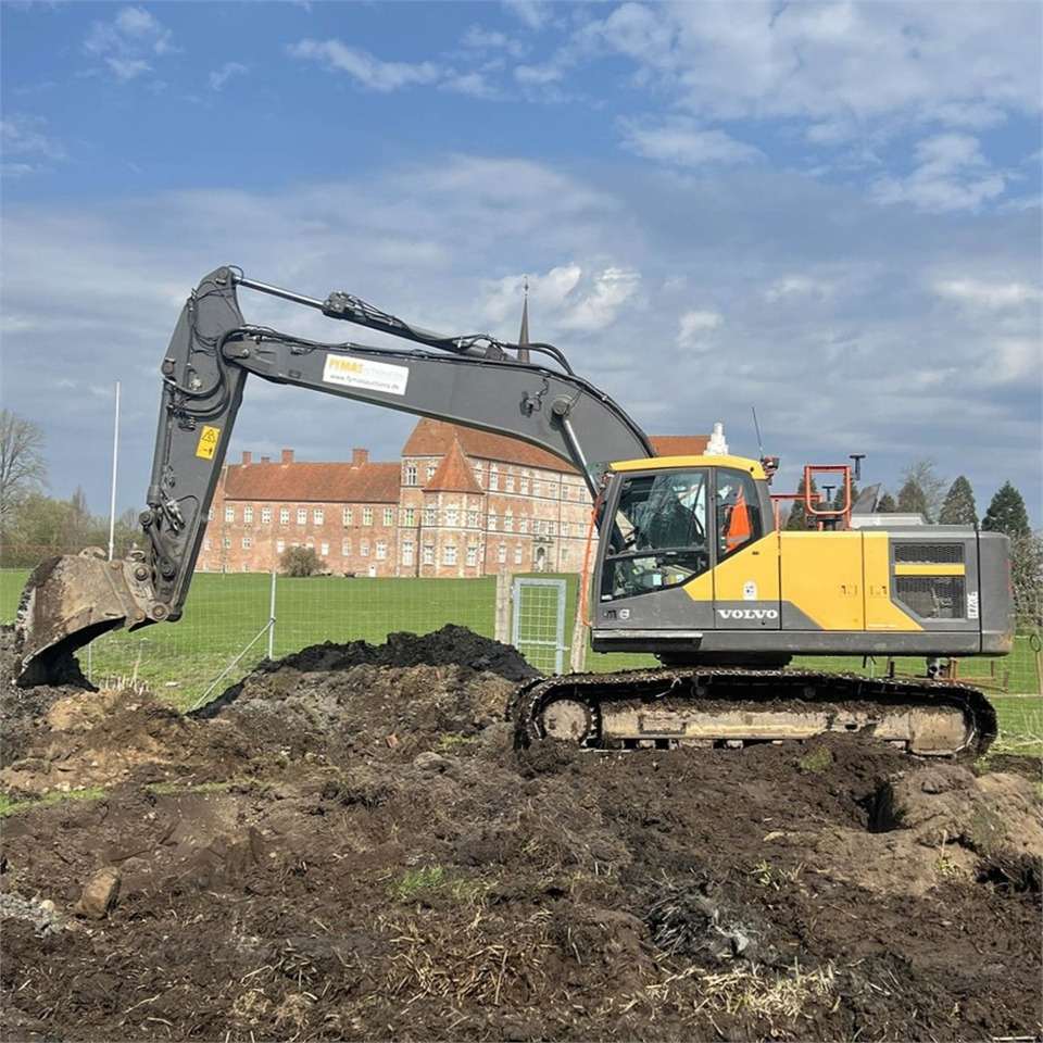 Volvo EC220 EL - Гусеничный экскаватор: фото 2 Volvo EC220 EL - Гусеничный экскаватор: фото 2