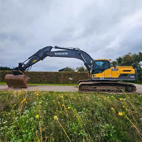 Volvo EC300 DL - Гусеничный экскаватор: фото 3 Volvo EC300 DL - Гусеничный экскаватор: фото 3