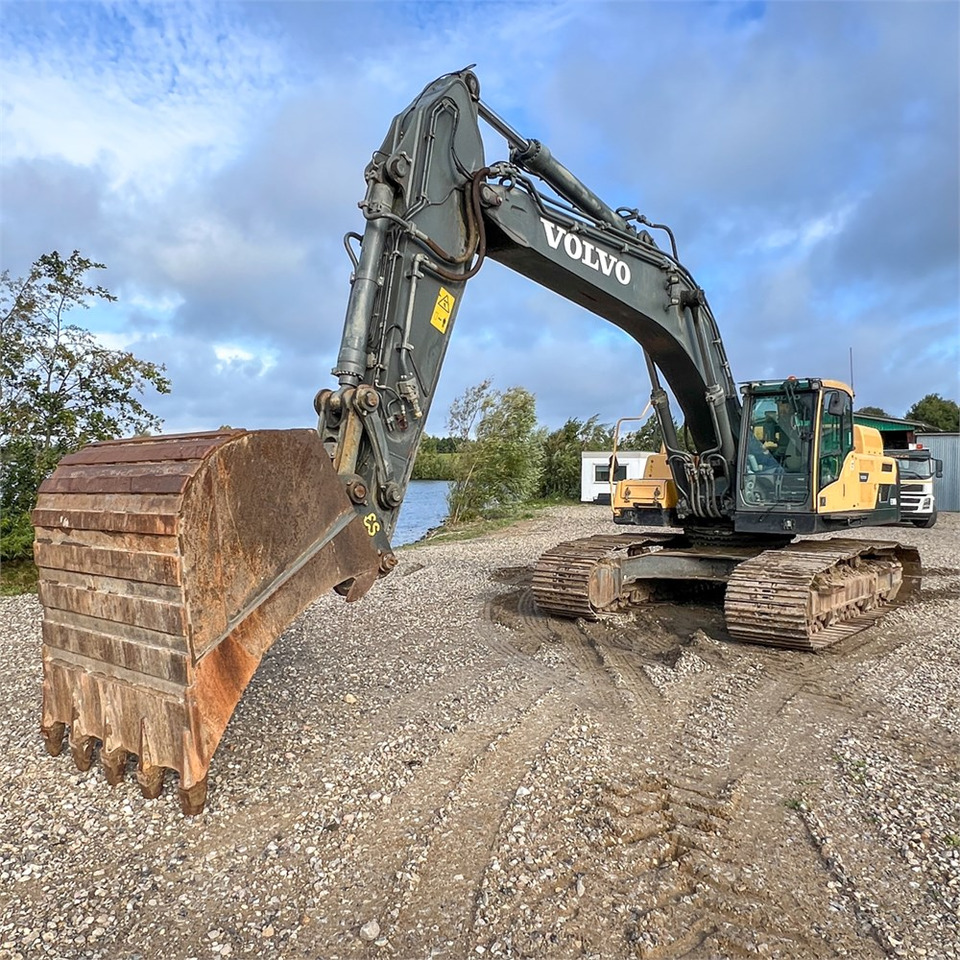 Volvo EC380 DL - Гусеничный экскаватор: фото 4 Volvo EC380 DL - Гусеничный экскаватор: фото 4
