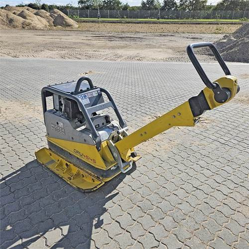Wacker Neuson DPU 4545 - Виброплита: фото 3 Wacker Neuson DPU 4545 - Виброплита: фото 3