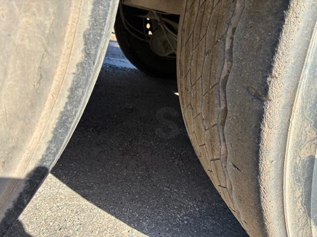 Самосвальный полуприцеп BFG 3 ESSIEUX: фото 8 Самосвальный полуприцеп BFG 3 ESSIEUX: фото 8