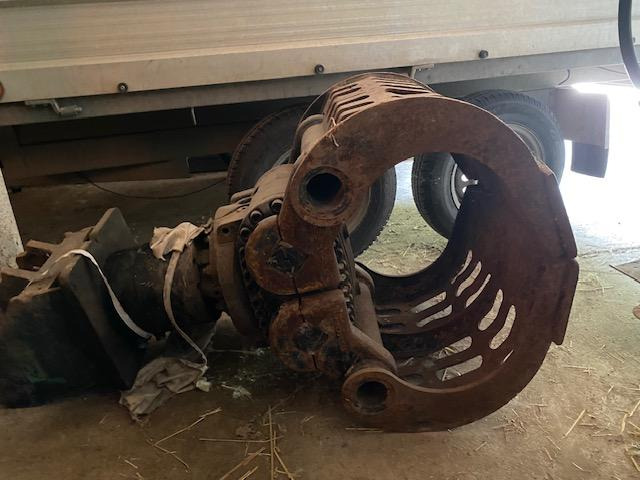 KINSHOFER POUR MINIPELLE 6 À 10T - Грейфер для Строительной техники: фото 1 KINSHOFER POUR MINIPELLE 6 À 10T - Грейфер для Строительной техники: фото 1