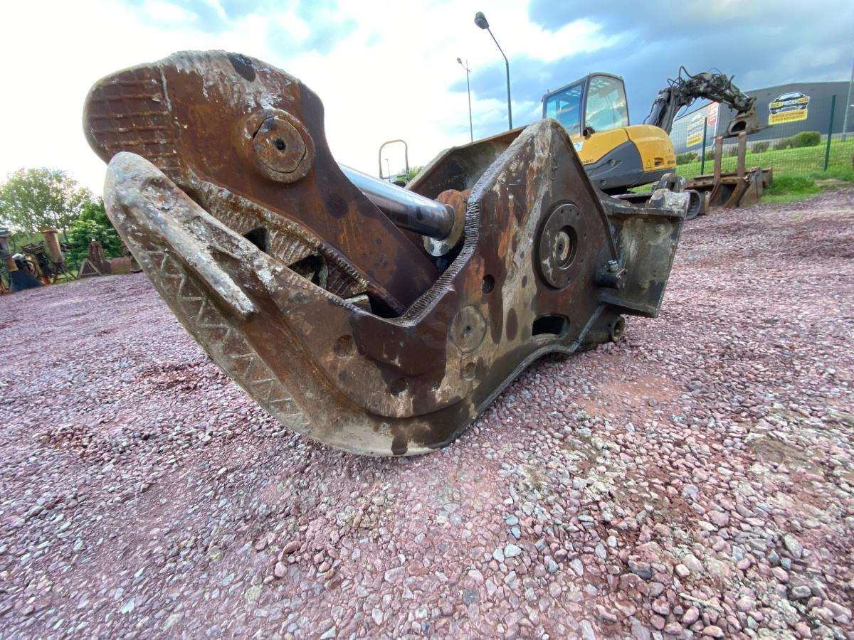 MBI BROYEUR BETON POUR PELLE 21-27 T - Гидроножницы для Строительной техники: фото 3 MBI BROYEUR BETON POUR PELLE 21-27 T - Гидроножницы для Строительной техники: фото 3