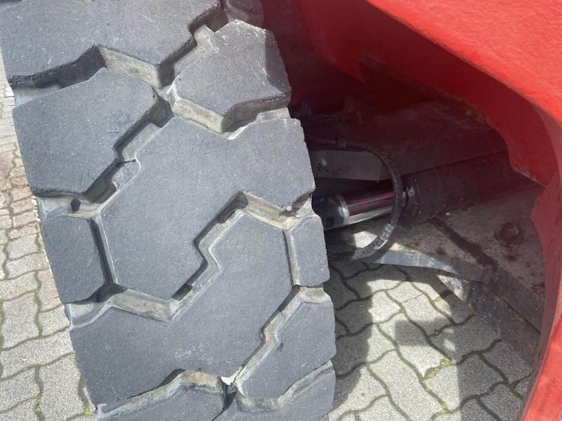 Контейнерный погрузчик Kalmar DCE70-35E4: фото 9