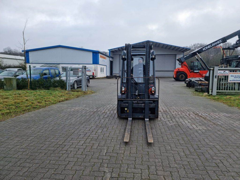 Linde H25D-02 - Дизельный погрузчик: фото 3 Linde H25D-02 - Дизельный погрузчик: фото 3