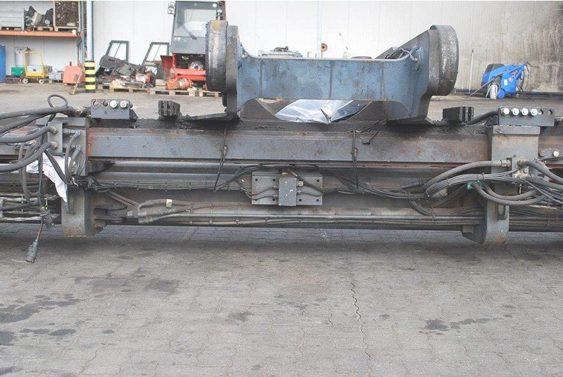 Kalmar 20-40 feet Sidespreader - Погрузочно-разгрузочная техника: фото 5 Kalmar 20-40 feet Sidespreader - Погрузочно-разгрузочная техника: фото 5