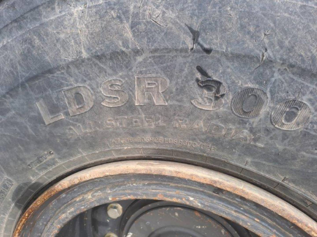 Колёсный погрузчик CASE 521 GXR: фото 11