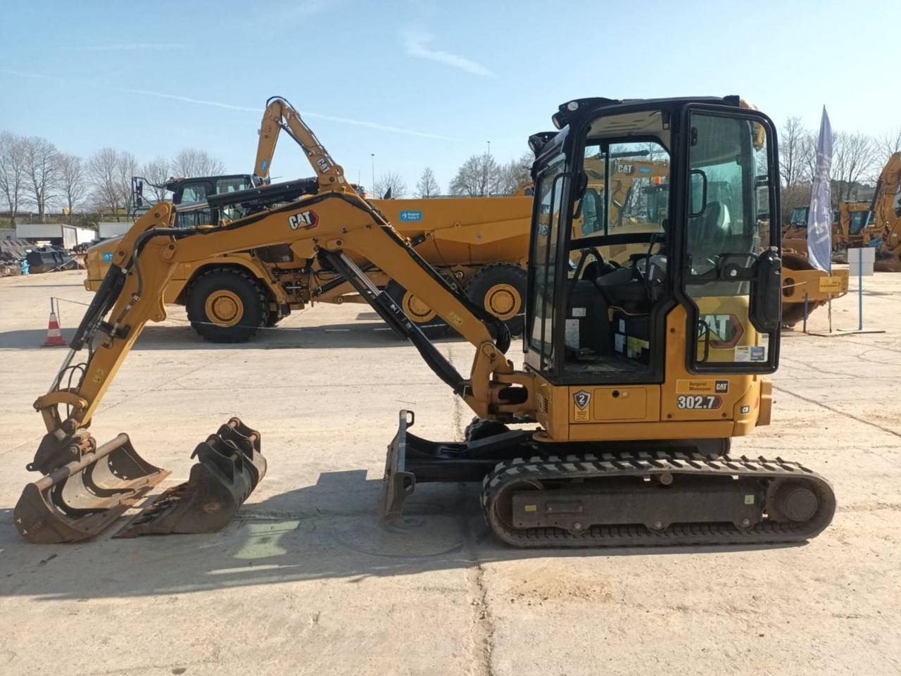 CAT 302.7 - Гусеничный экскаватор: фото 4 CAT 302.7 - Гусеничный экскаватор: фото 4