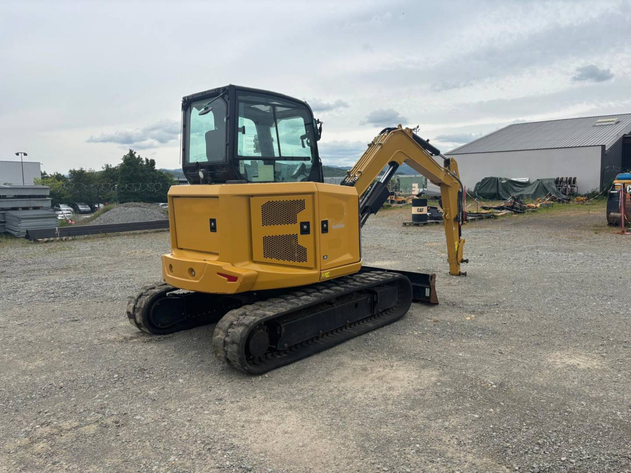 CAT 305 - Гусеничный экскаватор: фото 4 CAT 305 - Гусеничный экскаватор: фото 4