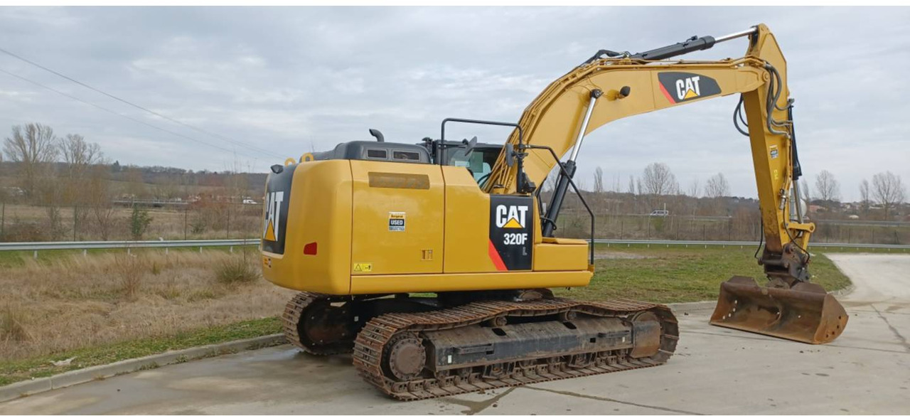 CAT 320F - Гусеничный экскаватор: фото 3 CAT 320F - Гусеничный экскаватор: фото 3