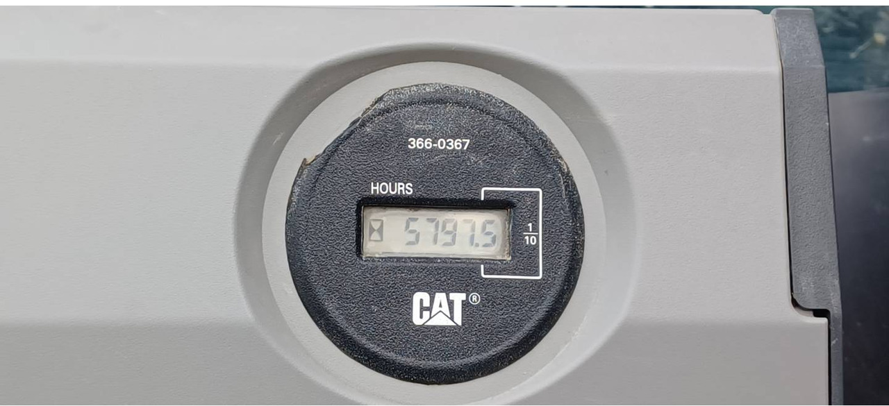CAT 320F - Гусеничный экскаватор: фото 5 CAT 320F - Гусеничный экскаватор: фото 5