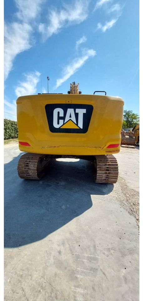 CAT 323 - Гусеничный экскаватор: фото 3 CAT 323 - Гусеничный экскаватор: фото 3