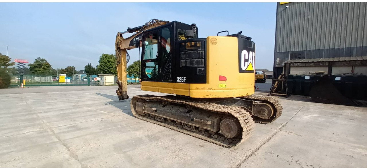 CAT 325F CR - Гусеничный экскаватор: фото 4 CAT 325F CR - Гусеничный экскаватор: фото 4