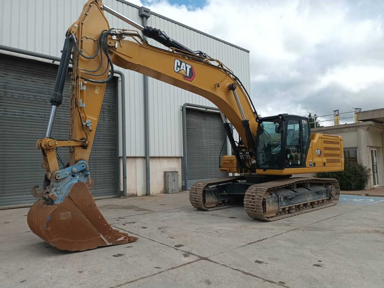 CAT 336 GC - Гусеничный экскаватор: фото 1 CAT 336 GC - Гусеничный экскаватор: фото 1