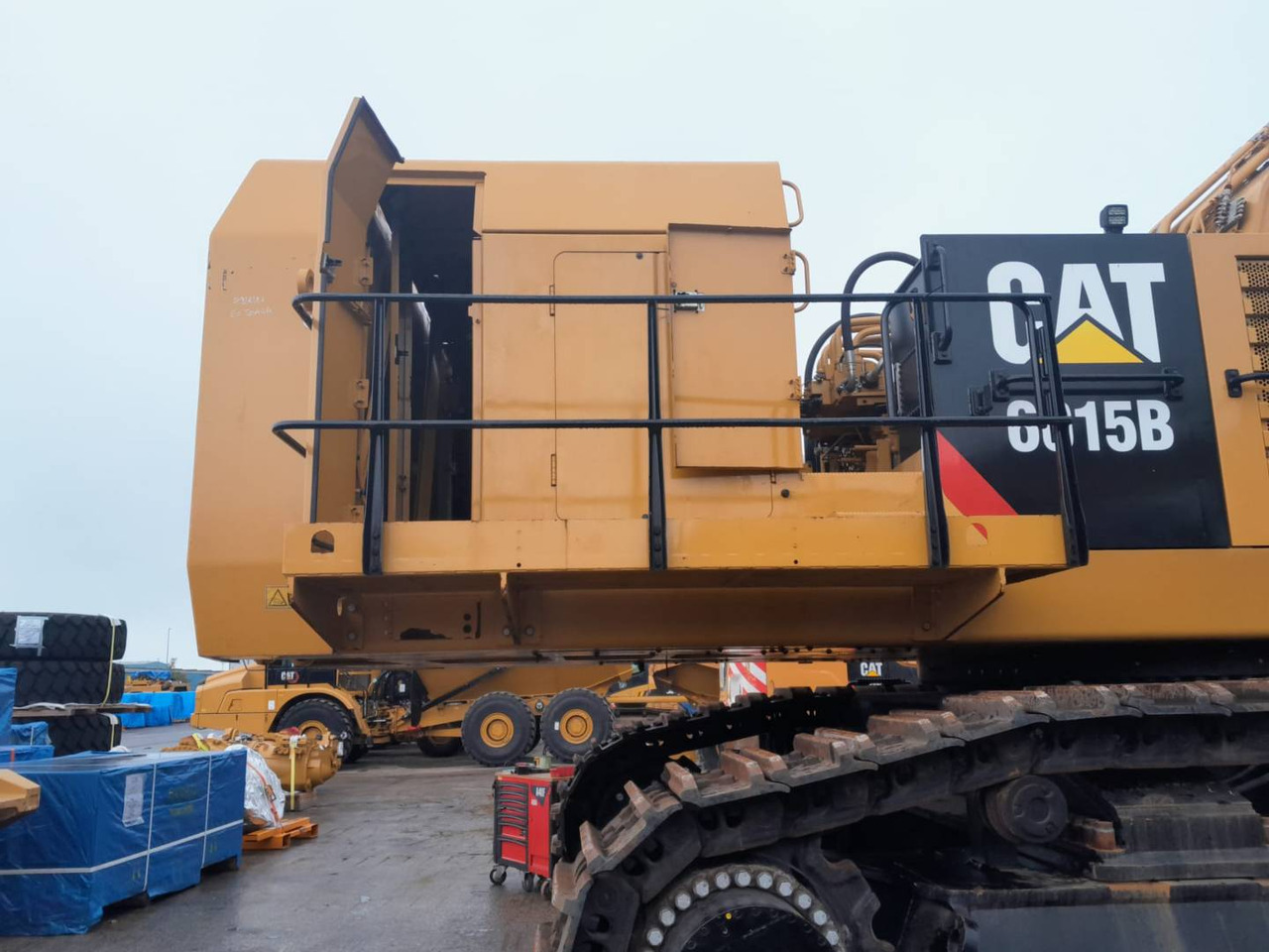 CAT 6015B - Гусеничный экскаватор: фото 4 CAT 6015B - Гусеничный экскаватор: фото 4