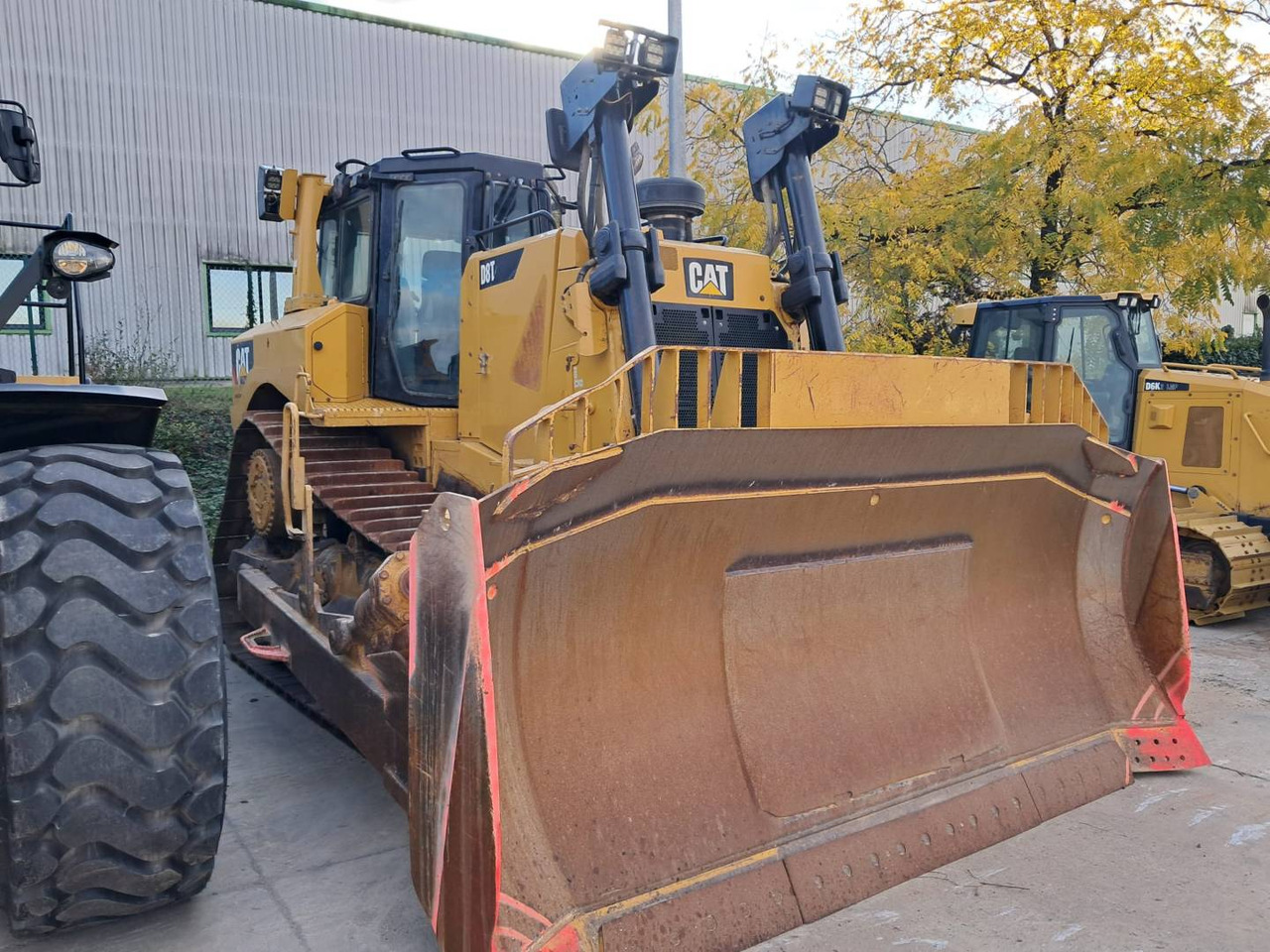 CAT D8T4F - Бульдозер: фото 2 CAT D8T4F - Бульдозер: фото 2
