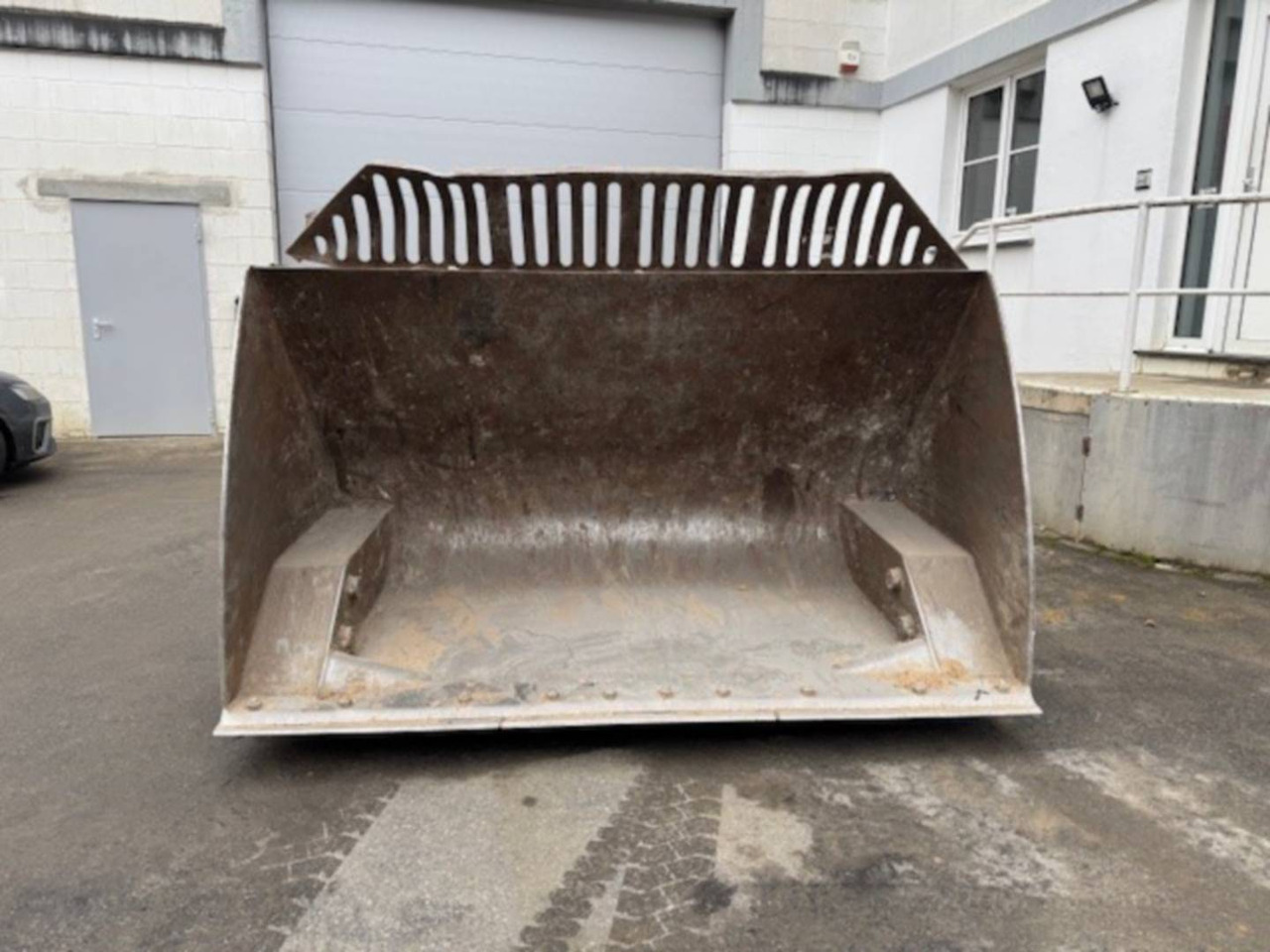 CAT GODET/924/926/930/461-1429/3M3/2550MM - Ковш: фото 3 CAT GODET/924/926/930/461-1429/3M3/2550MM - Ковш: фото 3