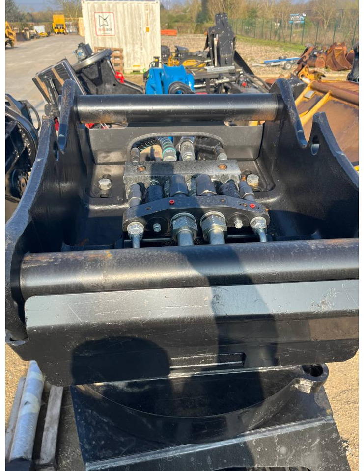 CAT HCS80 - Сцепное устройство для Строительной техники: фото 1 CAT HCS80 - Сцепное устройство для Строительной техники: фото 1