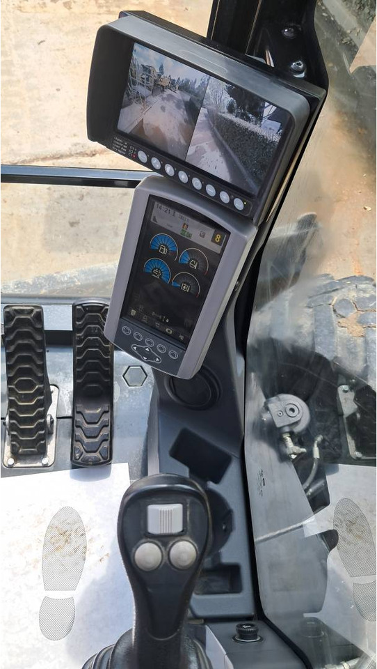 CAT M315F IVC - Колёсный экскаватор: фото 5 CAT M315F IVC - Колёсный экскаватор: фото 5