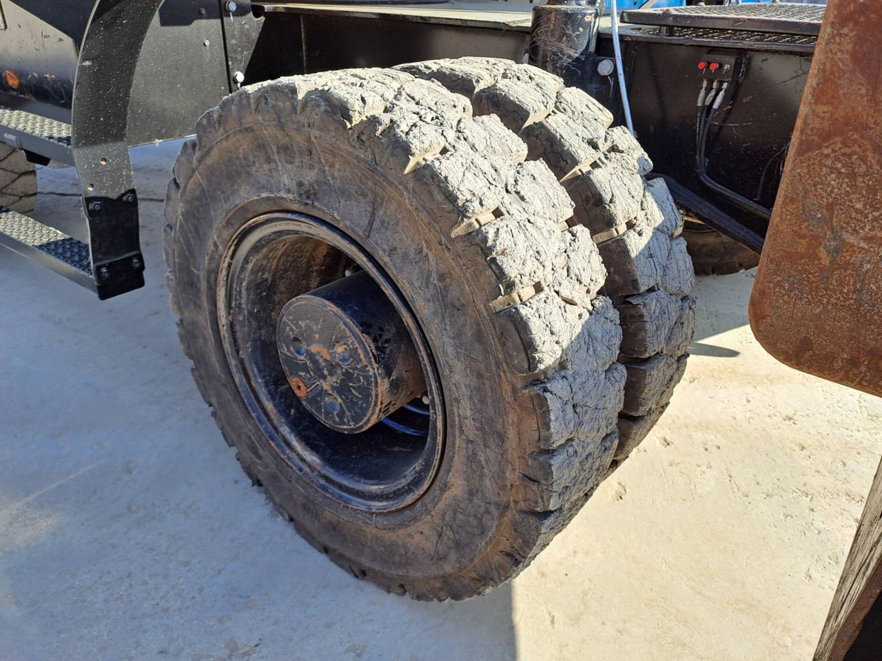 Колёсный экскаватор CAT MH3026: фото 14 Колёсный экскаватор CAT MH3026: фото 14